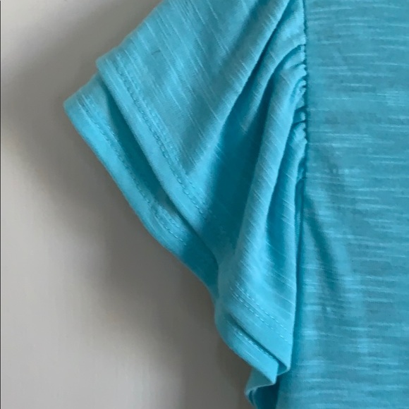 NWT - Cato Top with Cloth Flowers Around Neck - Picture 4 of 8